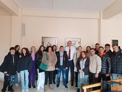 Μια διαφορετική "συνέντευξη" παραχώρησε ο Δήμαρχος Ελασσόνας σε μαθητές του ΕΠΑΛ