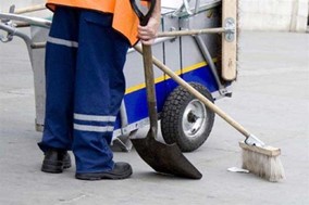 Προσλαμβάνονται μόνιμοι εργάτες καθαριότητας – Οι θέσεις στους δήμους της Λάρισας