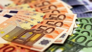Στις 37.000 οι αιτήσεις των εργαζομένων για τα 800 ευρώ
