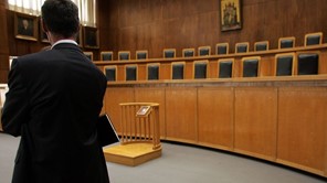 Κορωνοϊός: Το επίδομα των 800 ευρώ ζητούν οι δικηγόροι 