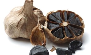Μαύρο σκόρδο, ένα βιολογικό superfood από τον Πλατύκαμπο 