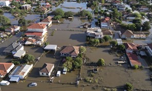 Τρακτέρ διαμαρτυρίας στα πλημμυρισμένα χωριά της Λάρισας