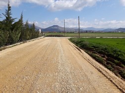 8,8 εκατ. ευρώ για συντηρήσεις αγροτικών δρόμων στη Θεσσαλία