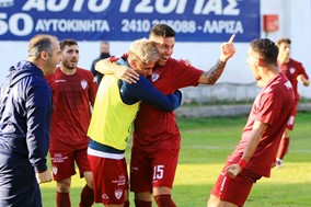 Σε θέση ανόδου η ΑΕΛ, 2-0 τον Απόλλωνα Λάρισας