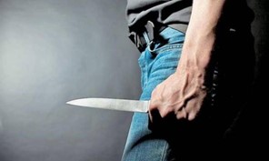 Eφυγε από την Ψυχιατρική του ΠΓΝΛ 46χρονος  – Απείλησε με μαχαίρι τον πεθερό του 