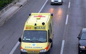 Tροχαίο στο δρόμο Λάρισας - Καρδίτσας – Τραυματίστηκε σοβαρά οδηγός μηχανής