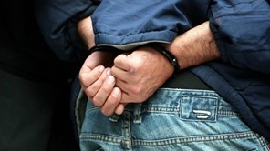 Τέσσερις συλλήψεις για διατάραξη κοινής ησυχίας σε Λάρισα, Φάρσαλα και Τύρναβο